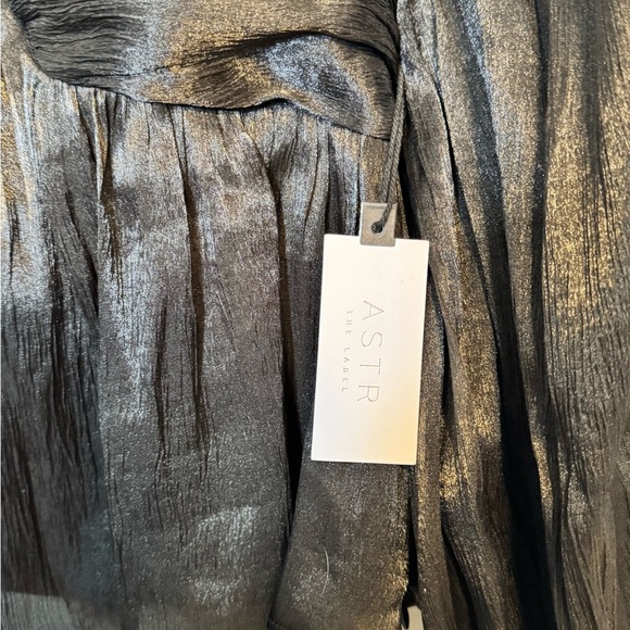 Astr the Label NWT Night Out Elegant Date Night Sexy Womens Cropped Black Blouse - Picture 4 of 9